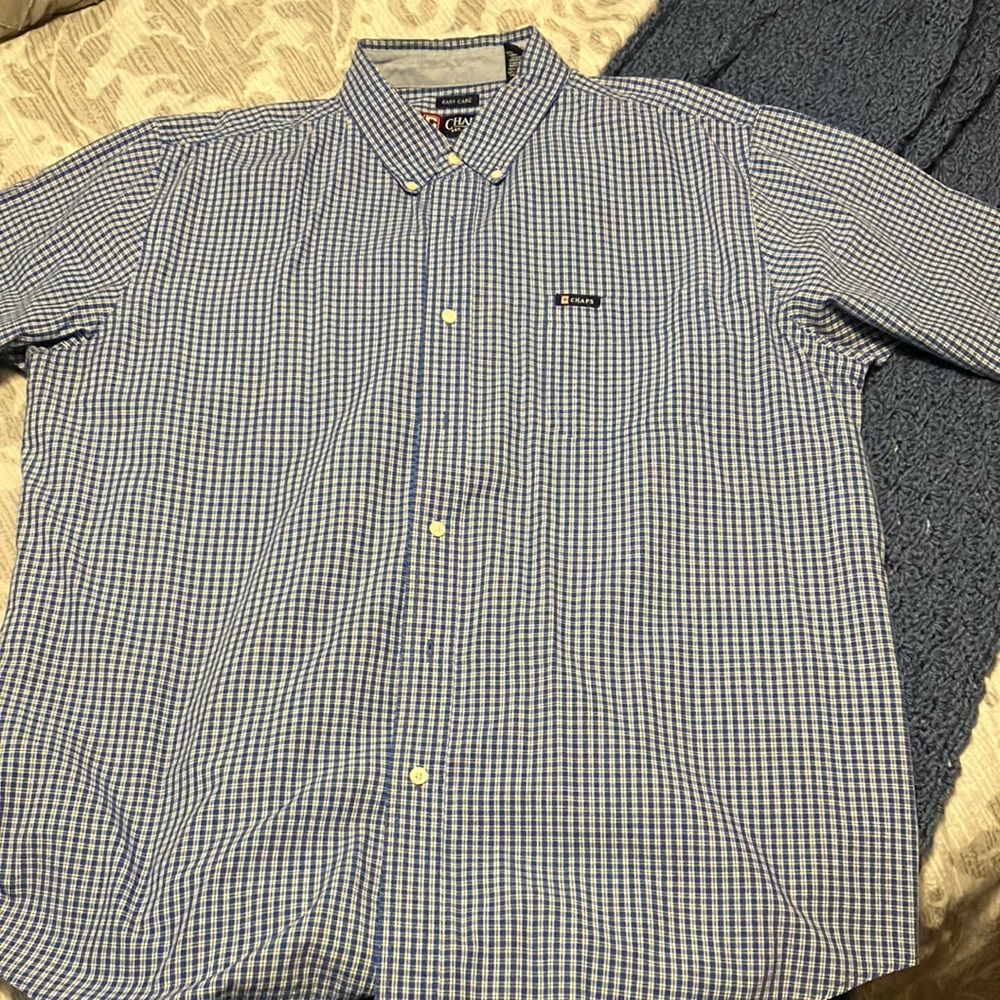 Chaps brand mens button up shirt
